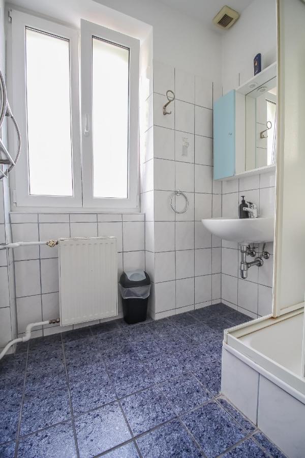 Economic 2Sb Apartment In Lively Area Βιέννη Εξωτερικό φωτογραφία